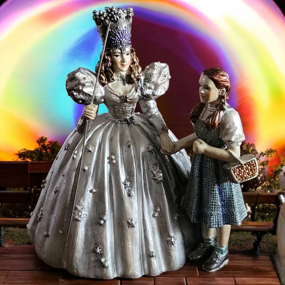 The Wizard Of Oz Glinda Dorothy Good Witch Figurine Statue Judy Garland